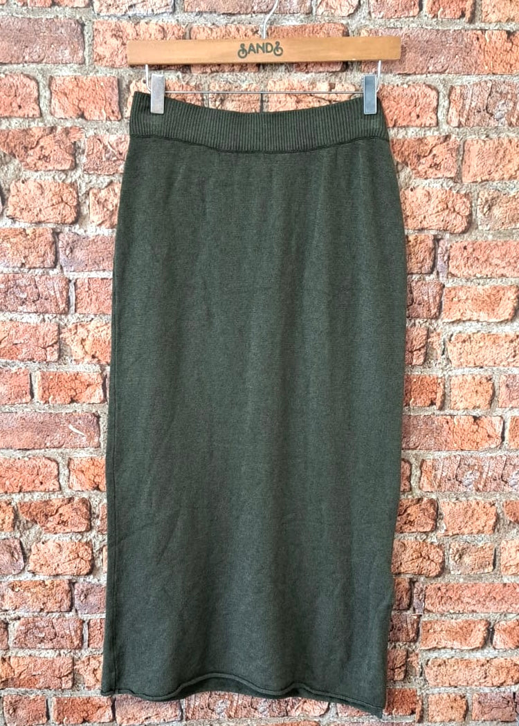 Sands - Knit Pencil Skirt / Khaki