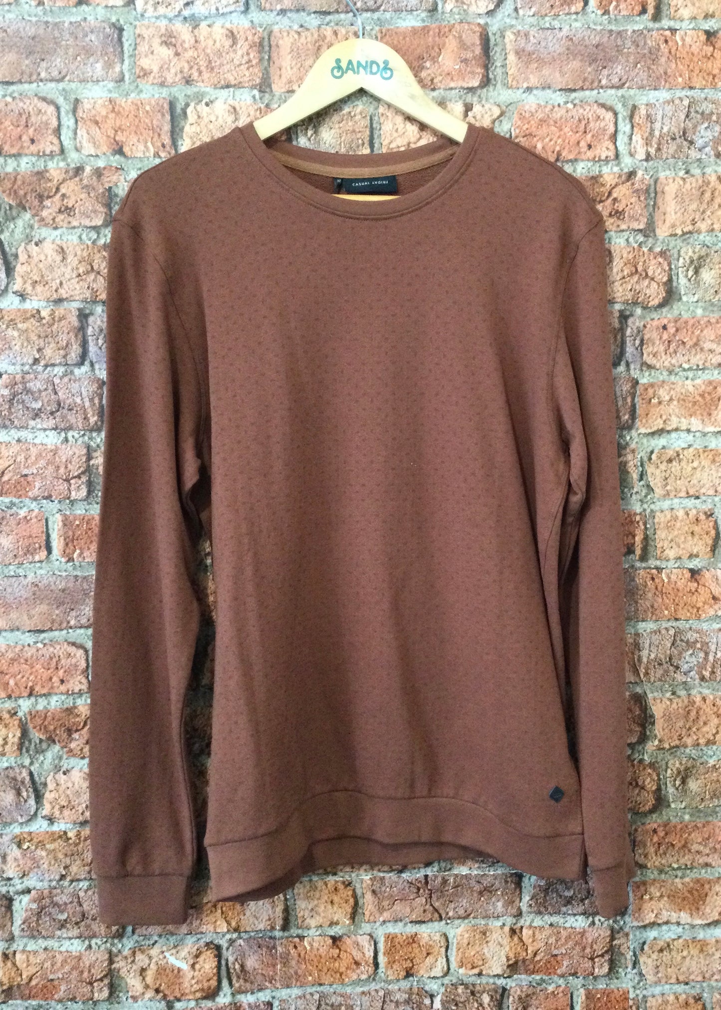 Casual Friday - Brown Long-sleeve Sweatshirt