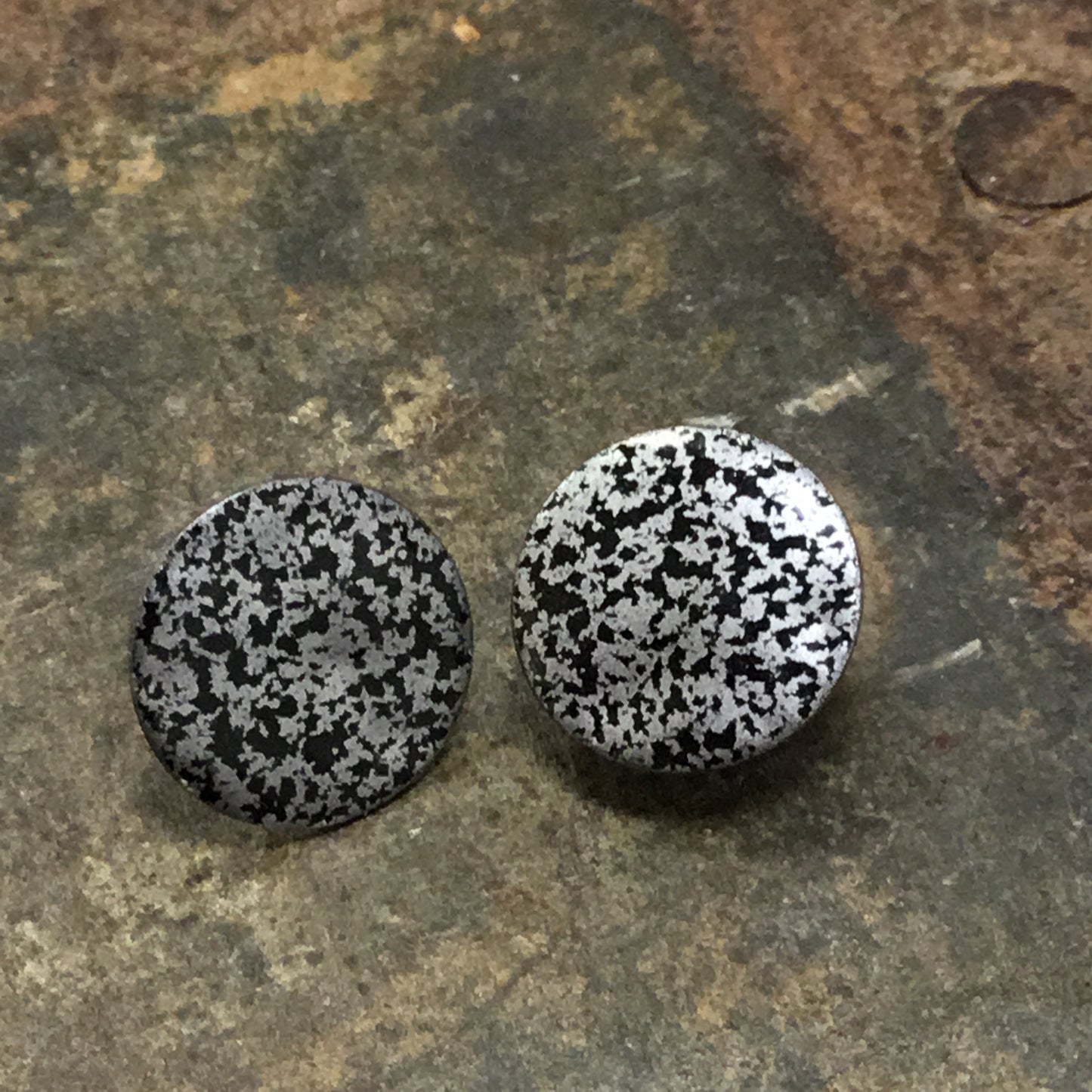 Marlo St Ives - Circle Studs in Black & Silver