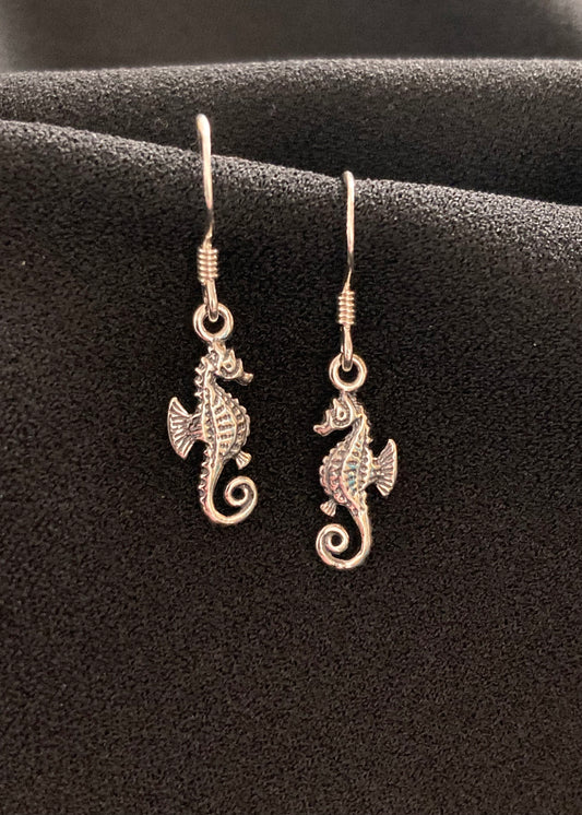 Sands Silver Collection - Beautiful Seahorse earrings