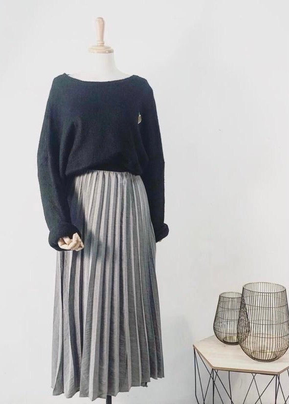 Made In Italy Grey Pleated Skirt