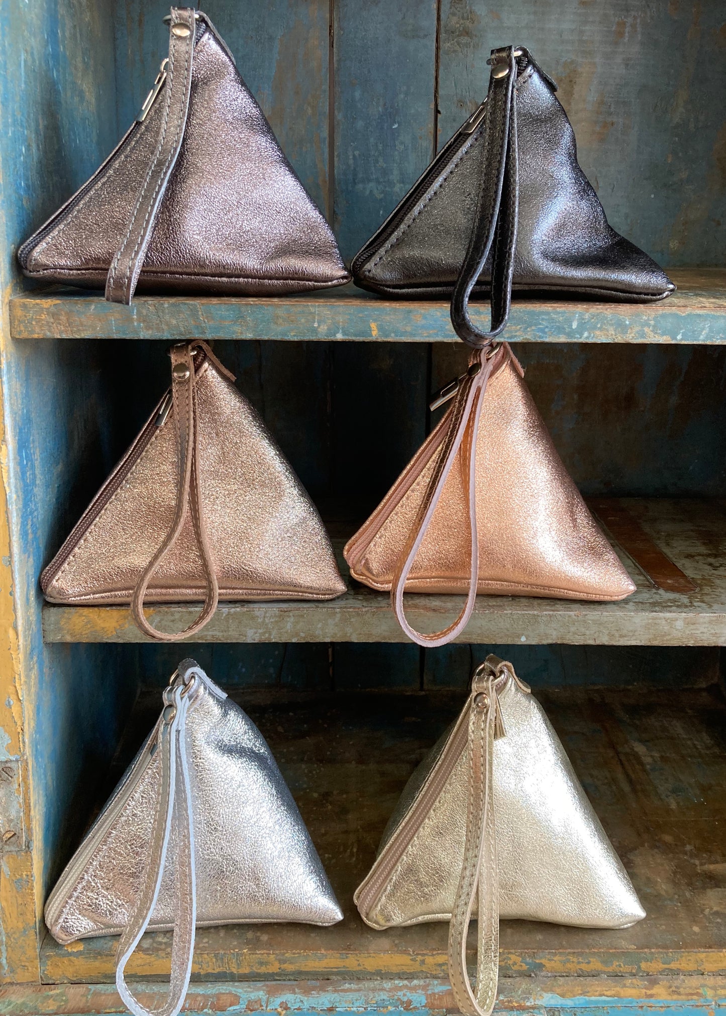 Sands - Metallic Pyramid Leather Bag