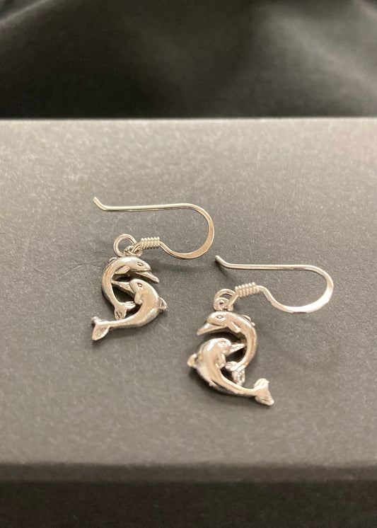 Sands Silver Collection - Double dolphin earrings